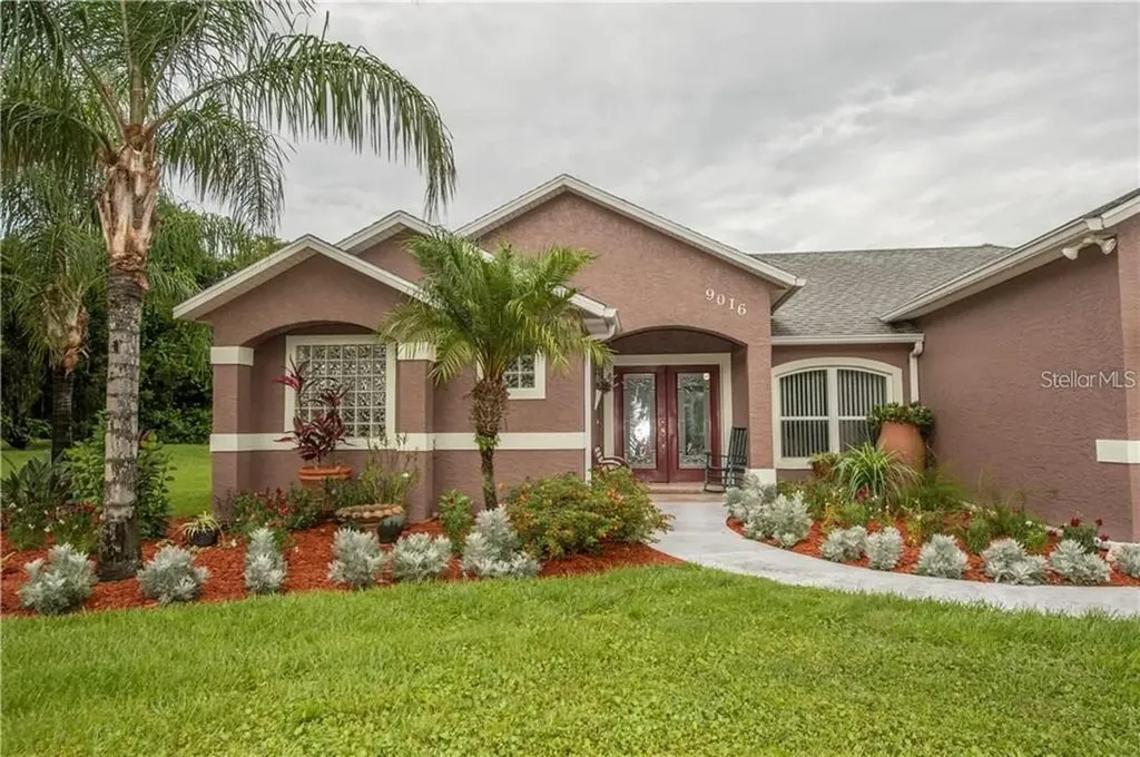 9016 S Bay Drive Haines City FL 33844
