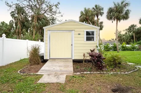 3593 Coquina Avenue North Port FL 34286