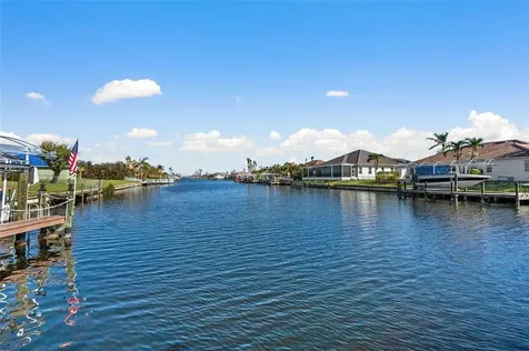 2015 El Dorado Parkway W Cape Coral FL 33914