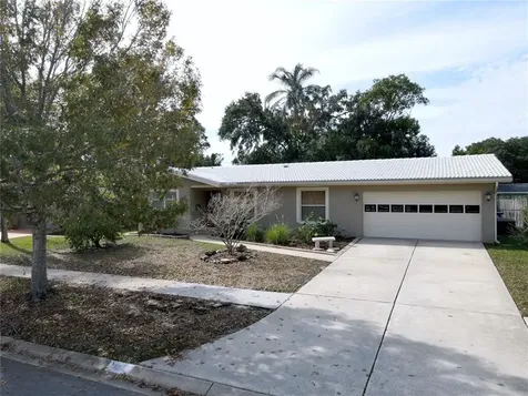 1320 Summerlin Drive Clearwater FL 33764