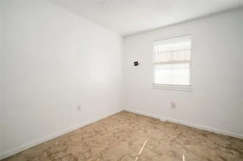 8301 Allamanda Avenue Tampa FL 33619
