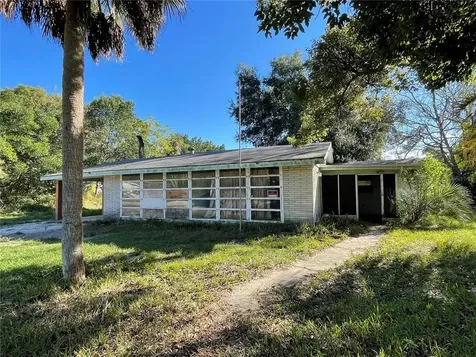 5168 Pacific Avenue Weeki Wachee FL 34607