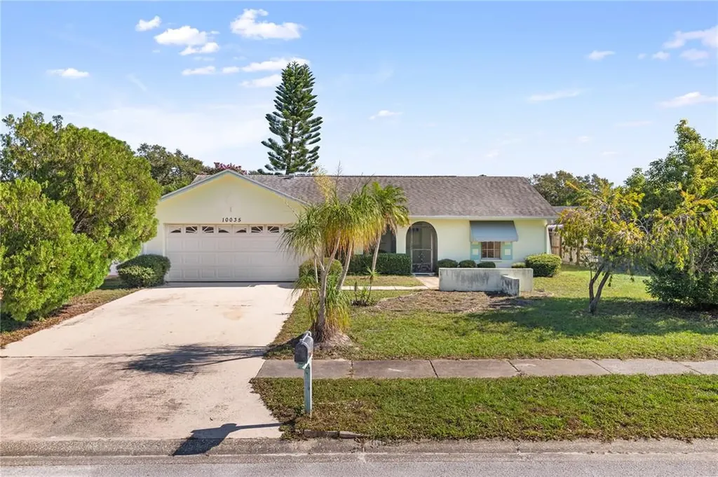 10035 86th Street Seminole FL 33777
