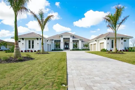 8476 Lindrick Lane Bradenton FL 34202