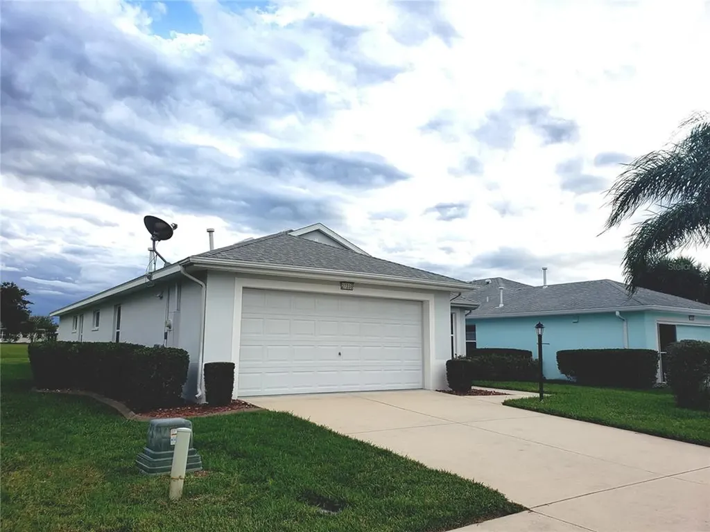 27336 Pine Straw Road Leesburg FL 34748