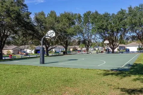 4407 Country Hills Boulevard Plant City FL 33563
