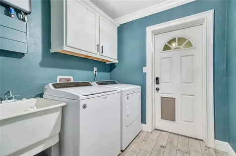3829 Bainbridge Avenue Orlando FL 32839