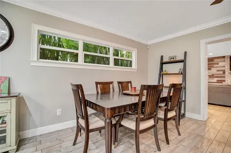 3829 Bainbridge Avenue Orlando FL 32839