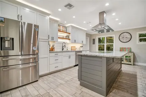 3829 Bainbridge Avenue Orlando FL 32839