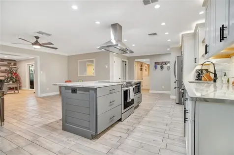 3829 Bainbridge Avenue Orlando FL 32839