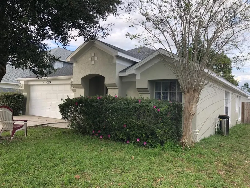 8419 Fort Thomas Way Orlando FL 32822