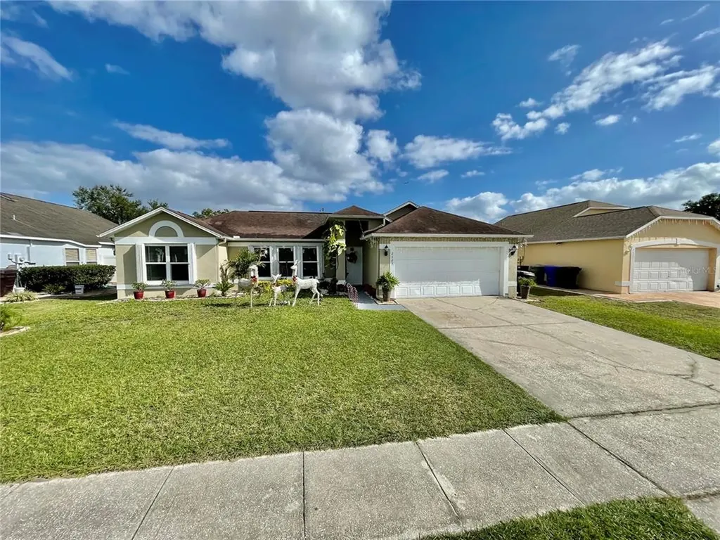 2423 Lancashire Lane Kissimmee FL 34743