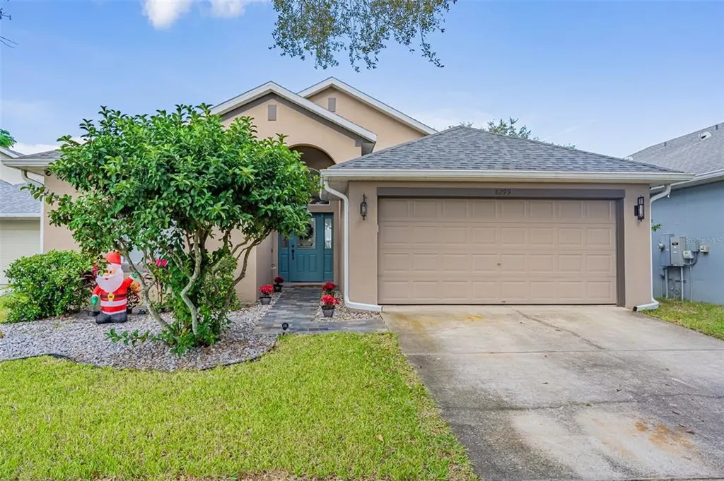 8299 Baywood Vista Drive Orlando FL 32810