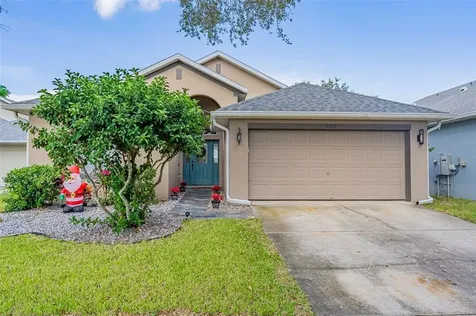 8299 Baywood Vista Drive Orlando FL 32810