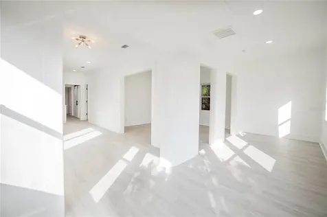 3918 26th Street N St Petersburg FL 33714