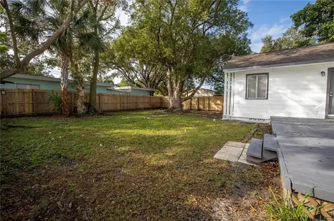 3918 26th Street N St Petersburg FL 33714