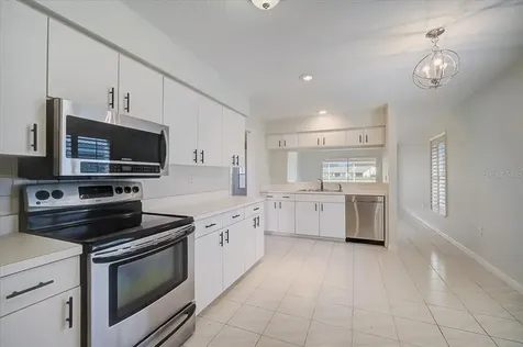 5815 Fairwoods Circle Sarasota FL 34243