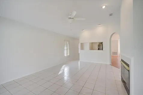 5815 Fairwoods Circle Sarasota FL 34243