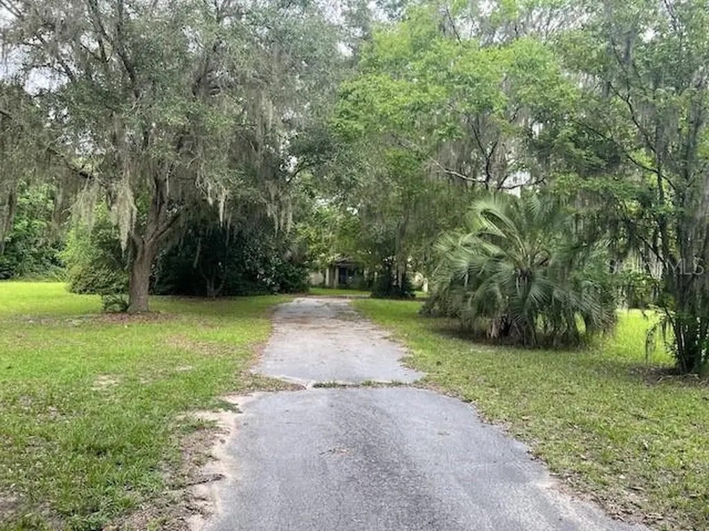 3231 NE Highway 41 Williston FL 32696