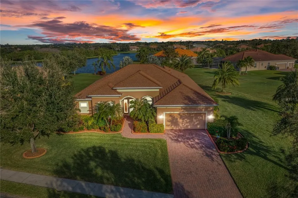 519 147th Court NE Bradenton FL 34212