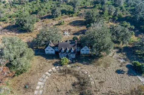 7437 NW 44th Boulevard Lake Panasoffkee FL 33538