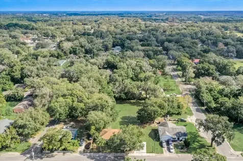 1512 N Grandview Street Mount Dora FL 32757