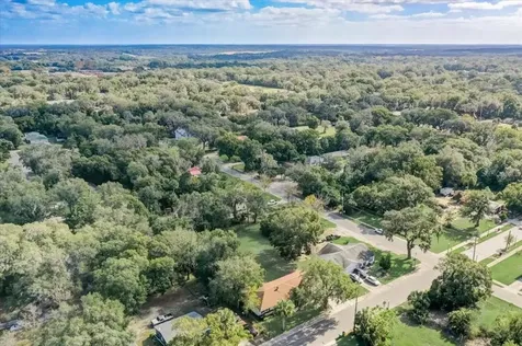1512 N Grandview Street Mount Dora FL 32757