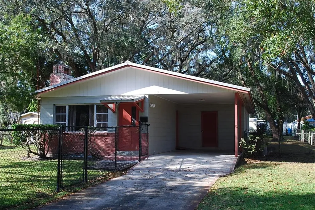 1105 Mcdavid Street Plant City FL 33563