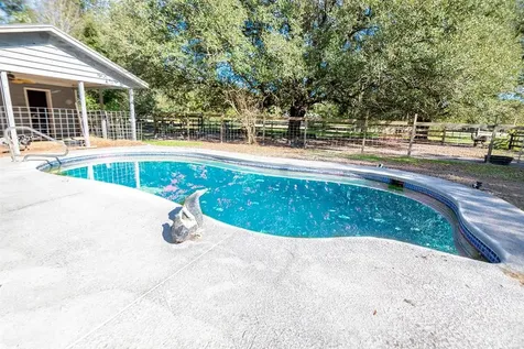 2256 NE 204th Street Lawtey FL 32058