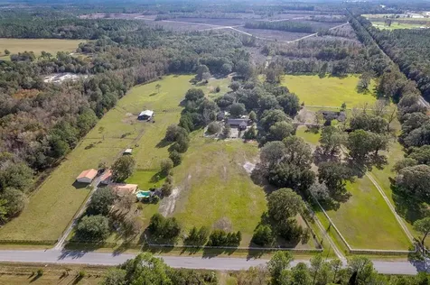 2256 NE 204th Street Lawtey FL 32058
