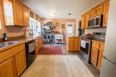 2256 NE 204th Street Lawtey FL 32058