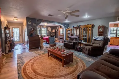 2256 NE 204th Street Lawtey FL 32058