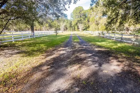 2256 NE 204th Street Lawtey FL 32058