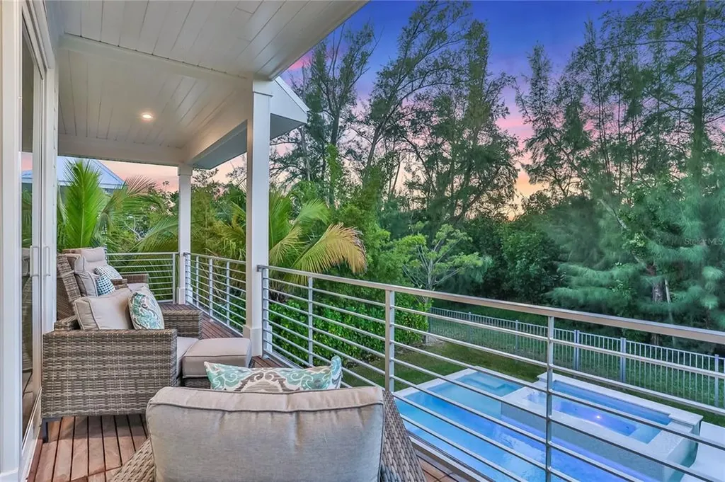 6925 Longboat Drive S Longboat Key FL 34228