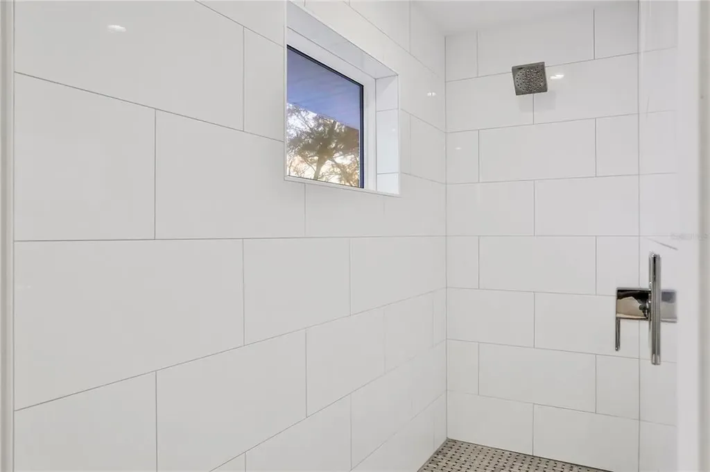 6925 Longboat Drive S Longboat Key FL 34228