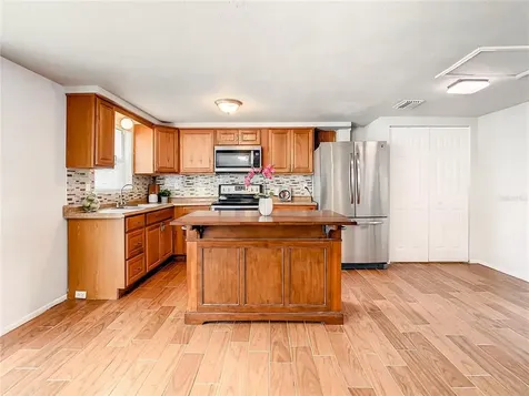 2710 Druid Place Holiday FL 34691