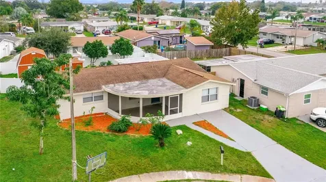 2710 Druid Place Holiday FL 34691