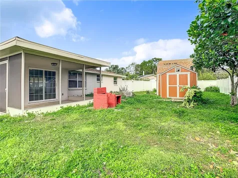 2710 Druid Place Holiday FL 34691