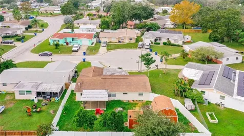 2710 Druid Place Holiday FL 34691