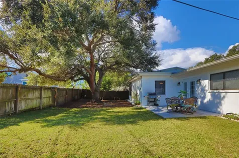 1518 84th Avenue N St Petersburg FL 33702