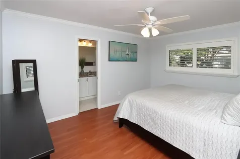 1518 84th Avenue N St Petersburg FL 33702