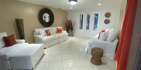 2632 Pembrook Drive Orlando FL 32810