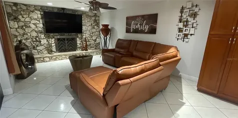 2632 Pembrook Drive Orlando FL 32810