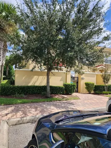 2320 Bella Vista Drive Davenport FL 33897