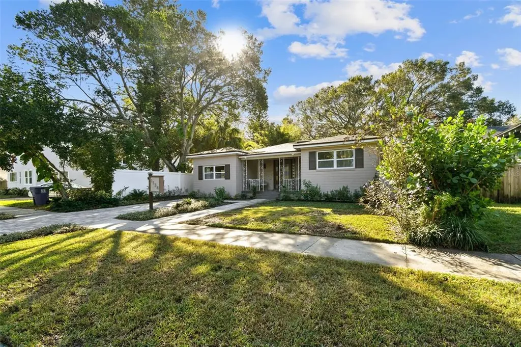 1134 21st Avenue N St Petersburg FL 33704
