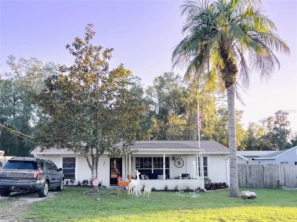980 Thelma Street Orange City FL 32763