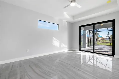3037 SW 4th Place Cape Coral FL 33914