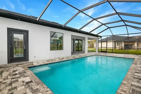 3037 SW 4th Place Cape Coral FL 33914