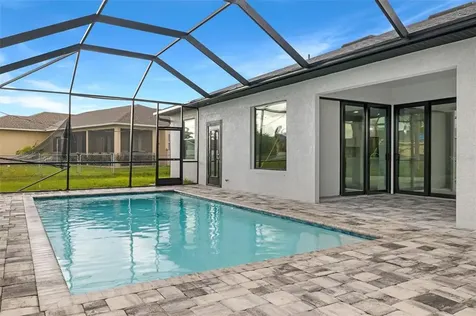 3037 SW 4th Place Cape Coral FL 33914