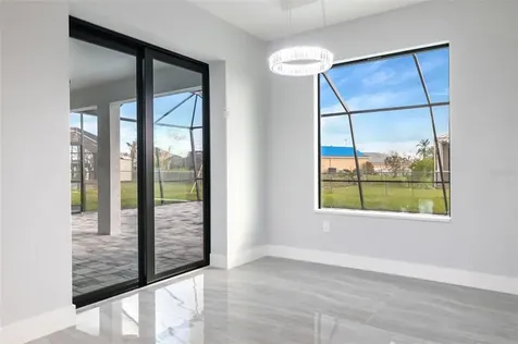 3037 SW 4th Place Cape Coral FL 33914